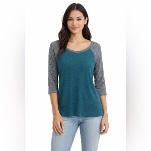Bluecrush Teal Raglan 3/4 Sleeve Top L Soft Stretch Casual Shirt